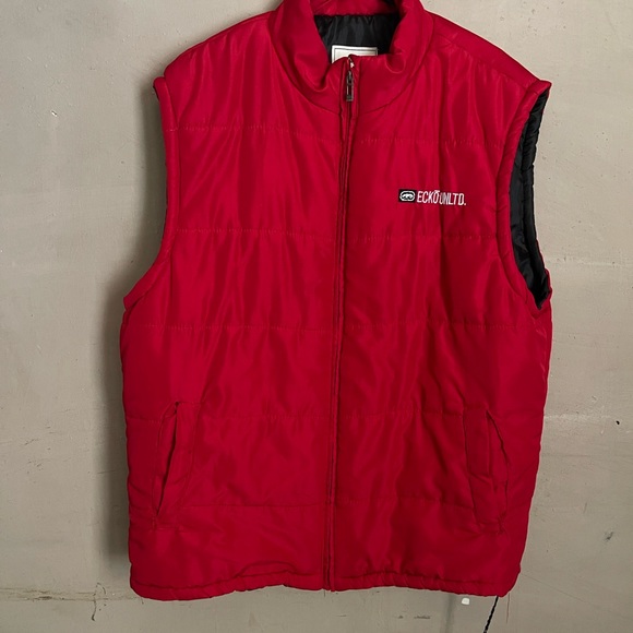 Ecko Unlimited Men's Red Puffer Vest - Picture 4 of 6